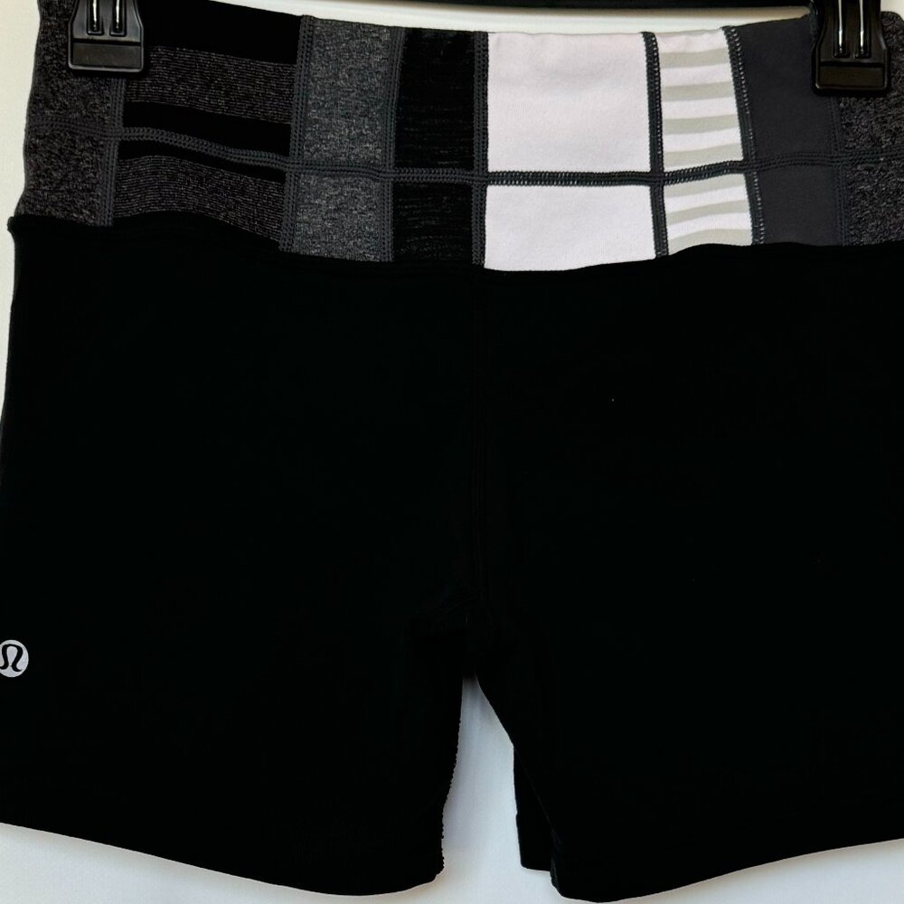 Lululemon 🍋 Reversible Groove Shorts